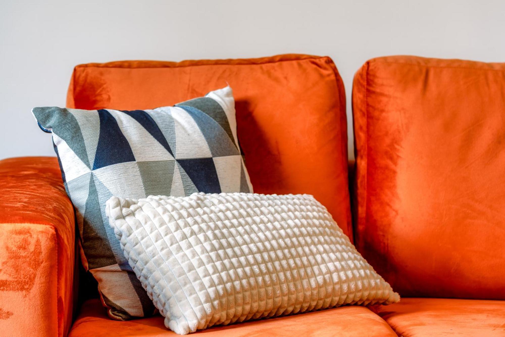 Cosy Retreat - Charming 2-Bed Apartment Greenock Eksteriør bilde