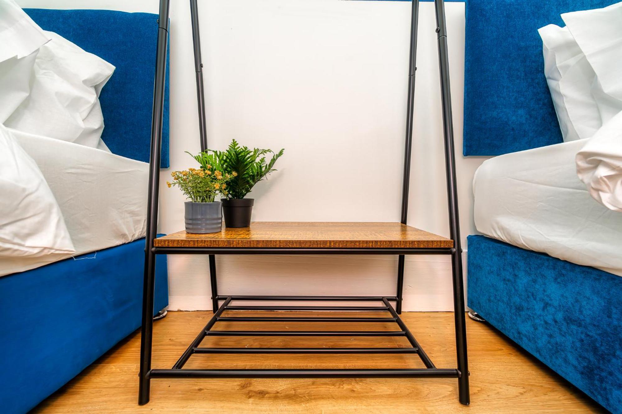 Cosy Retreat - Charming 2-Bed Apartment Greenock Eksteriør bilde